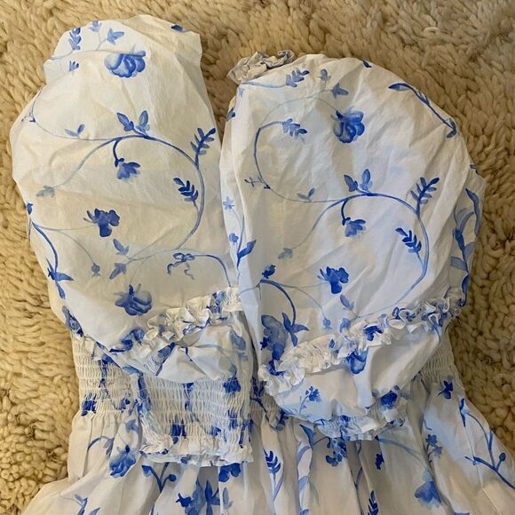 💙 Hill House Home Nesli in Blue Botanical - Picture 4 of 6